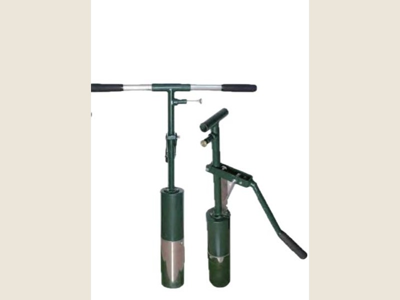 Deluxe hole cutter