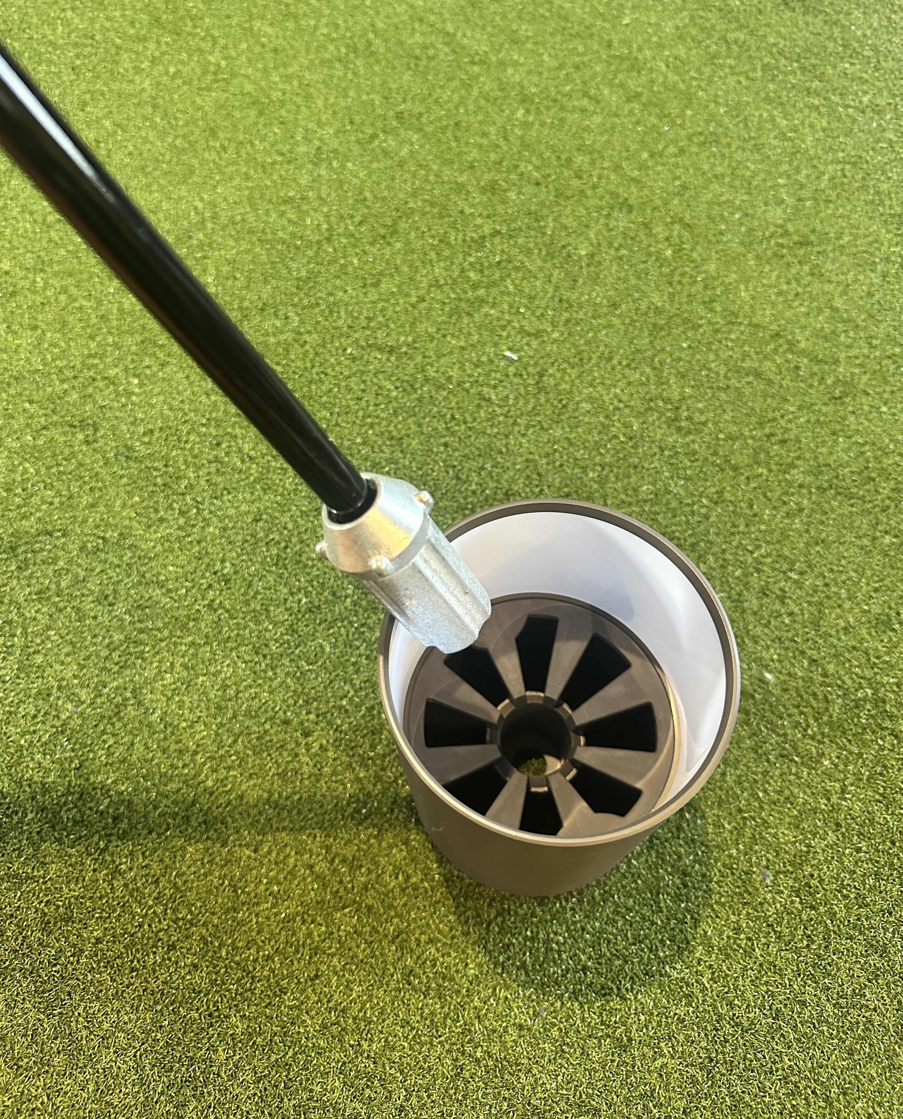 Locking cups